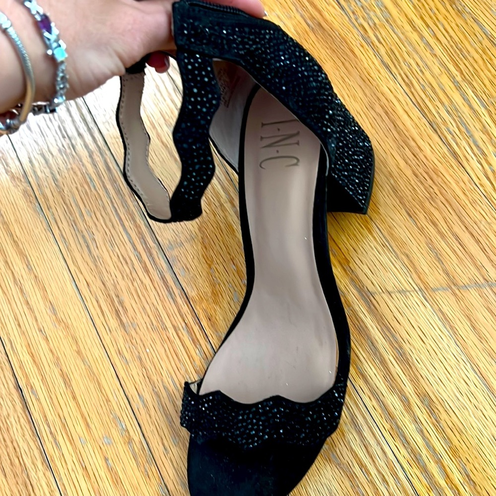 Super cute and comfy Sandals , black , used only one time.